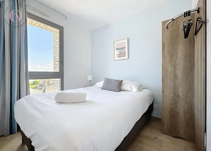 شقة Les Sirenes Contentes - 300 M - Terrace - 2 Bedrooms & Area *