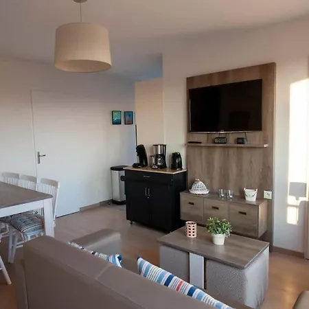 Les Sirenes Contentes - 300 M - Terrace - 2 Bedrooms & Area
